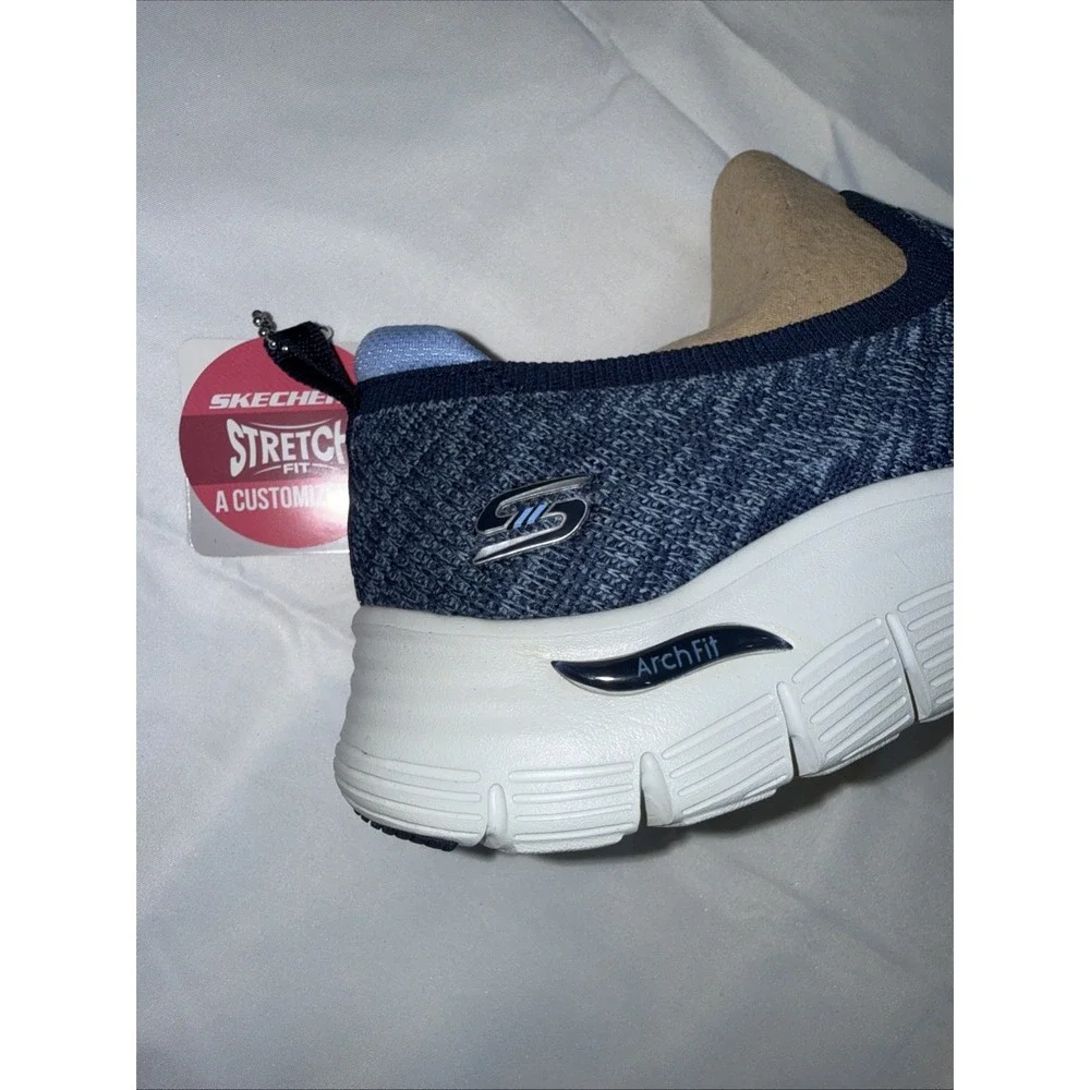 New In Box Sketchers Go Walk 4 Navy Arch Fit Vista Blue/Gray Sz W11 Vegan